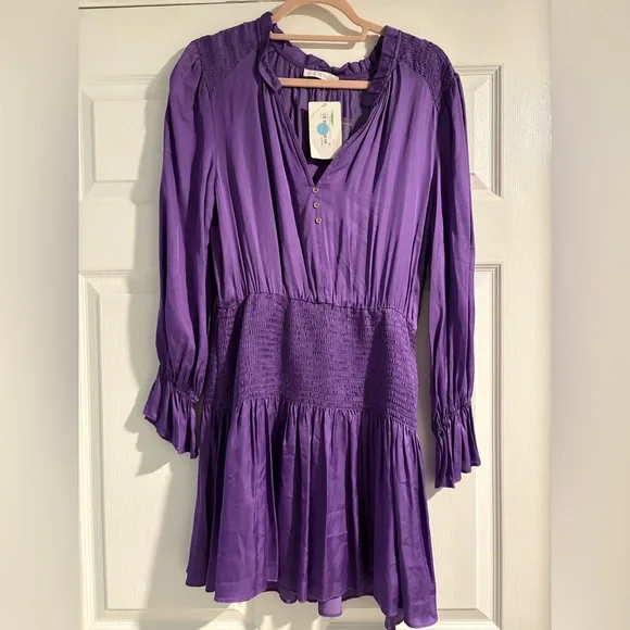 NWT Karlie smocked dress - Picture 3 of 3